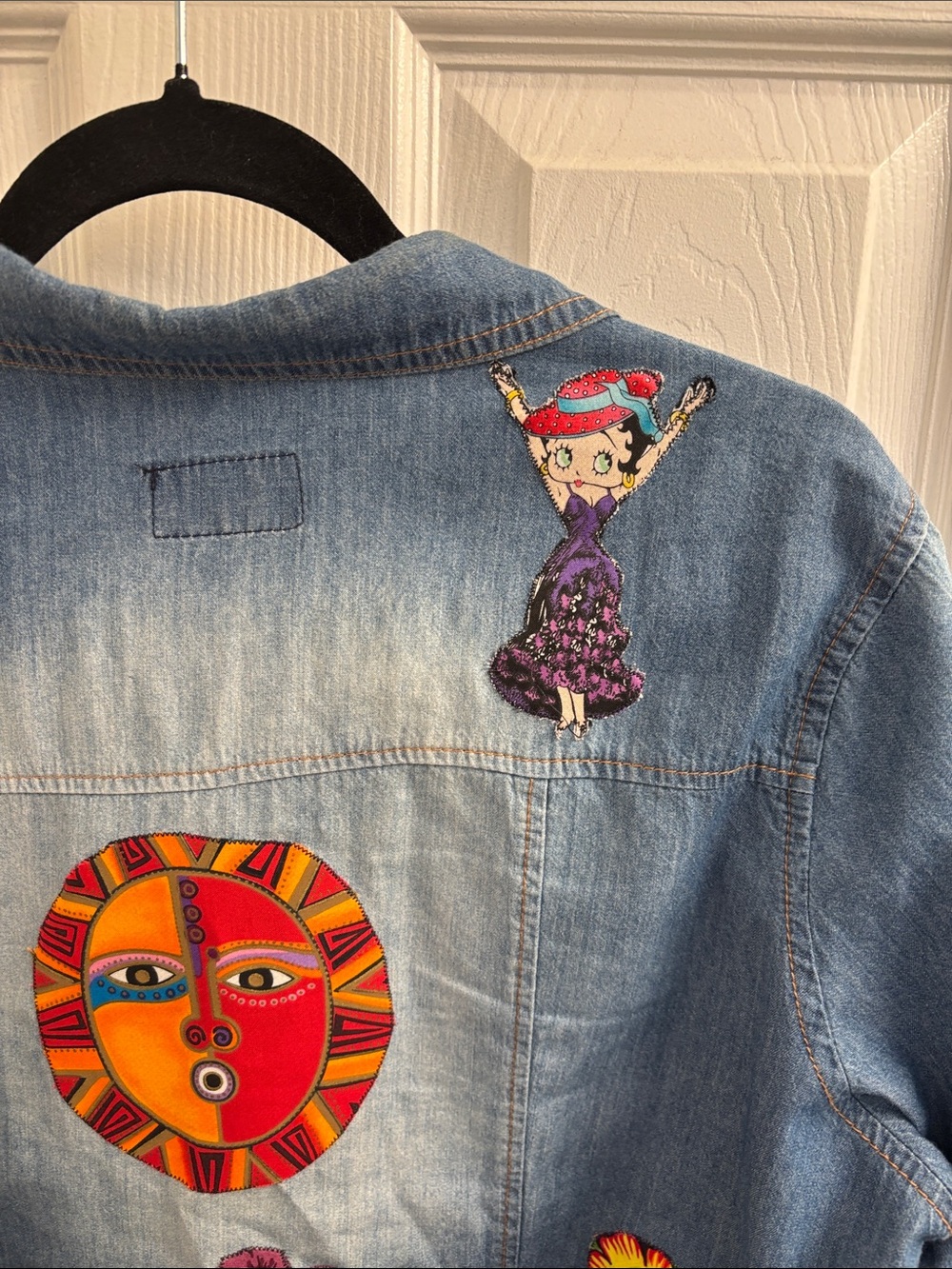 Women's Cavalini Denim Shirt with Multicolor Motifs- Sassy! Size Large - Picture 7 of 14